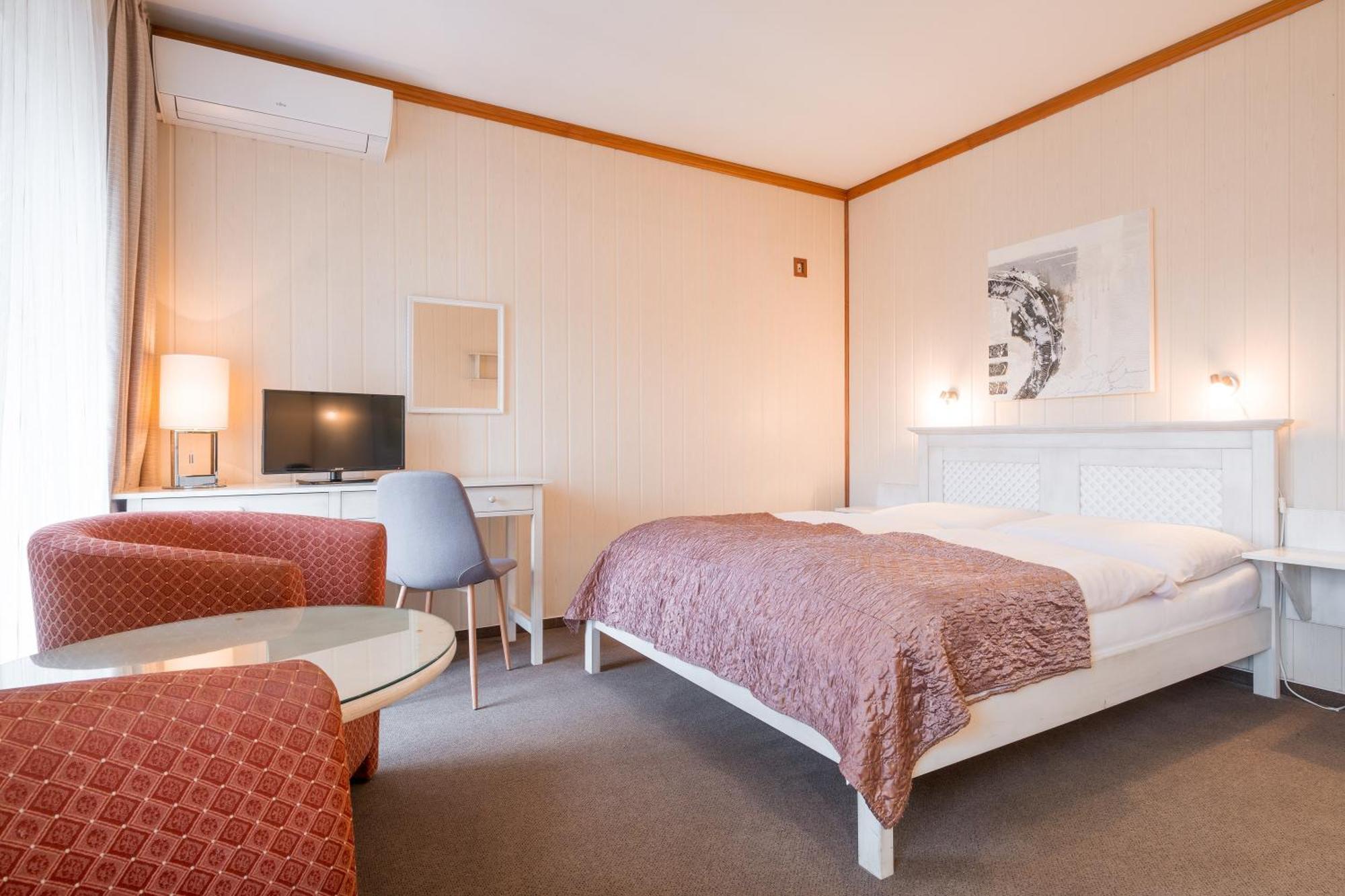 Hotel Maxant Фримбурк Экстерьер фото