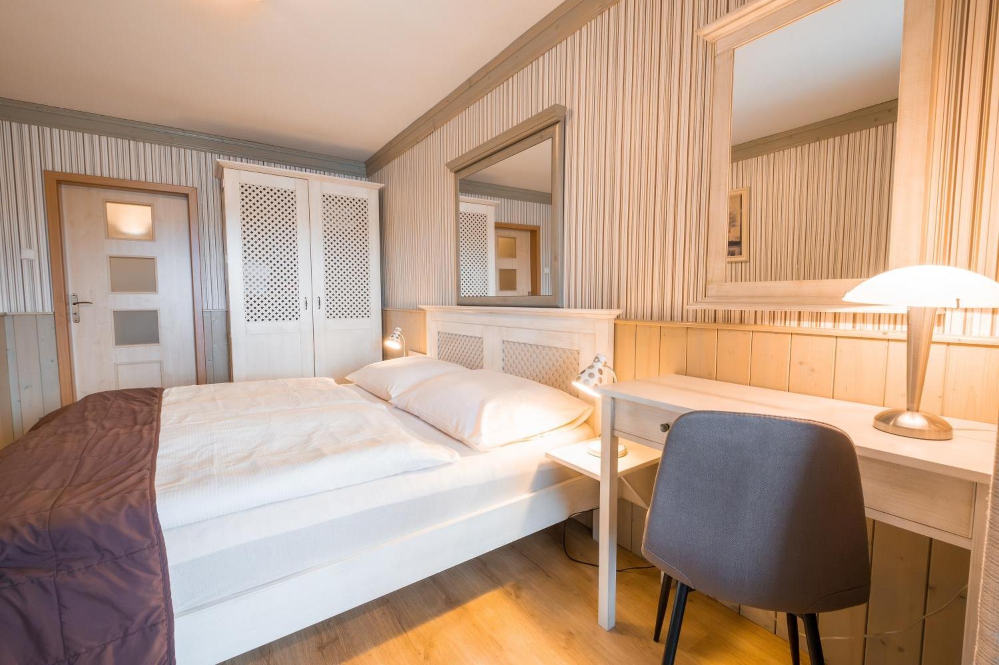 Hotel Maxant Фримбурк Экстерьер фото